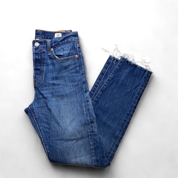 Levi’s button fly white oak cone denim slim straight raw hem Size 26 EUC - Picture 5 of 14